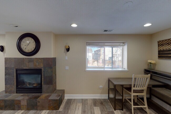 Building Photo - 15955 Golden Eye Ct