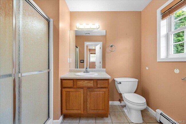 Building Photo - 70 Orchard Crest Dr