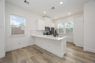 Building Photo - 8508 Wileyvale Rd
