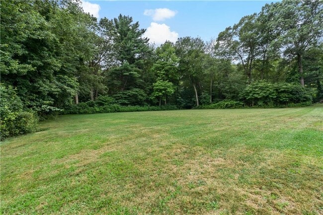 Building Photo - 30 Argyle Ave