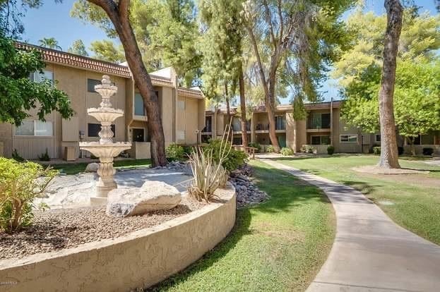 Building Photo - 7436 E Chaparral Rd