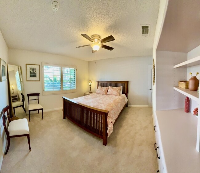 Building Photo - 75309 Palm Shadow Dr