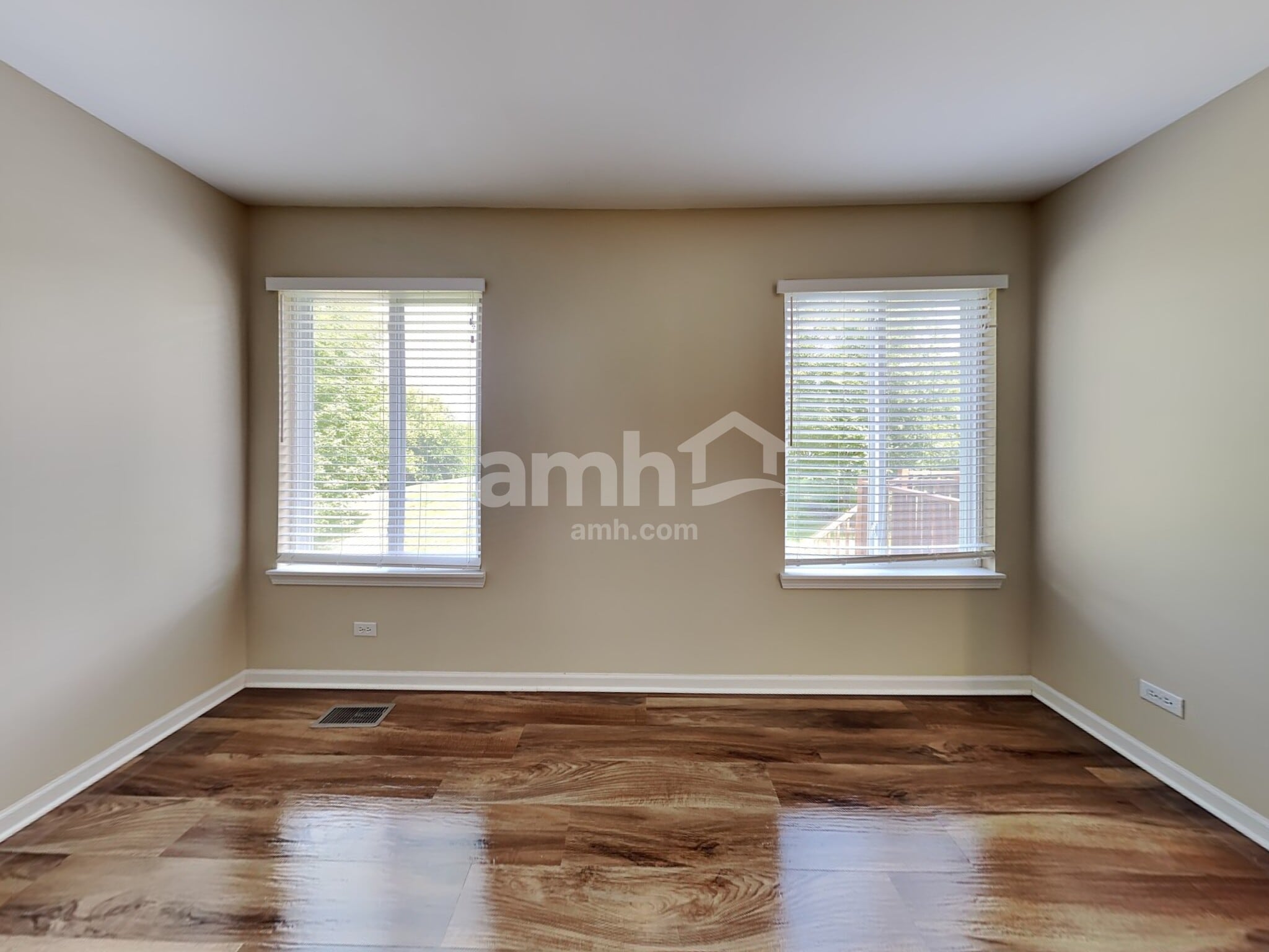 Building Photo - 1441 Meadowsedge Ln