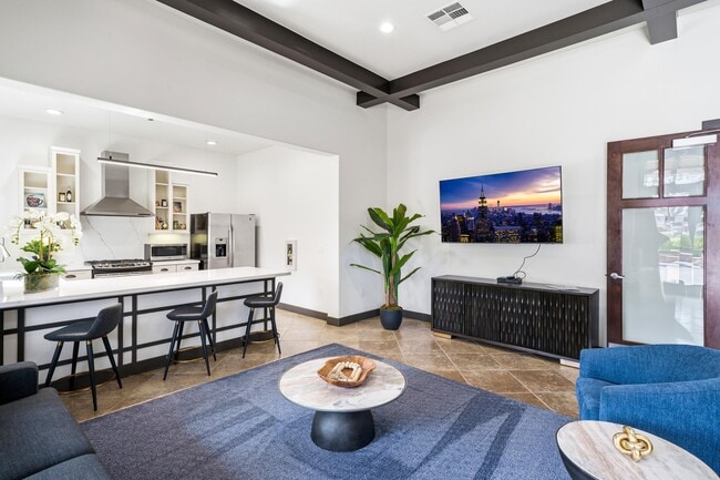 Building Photo - Meadow Square Apartment Homes