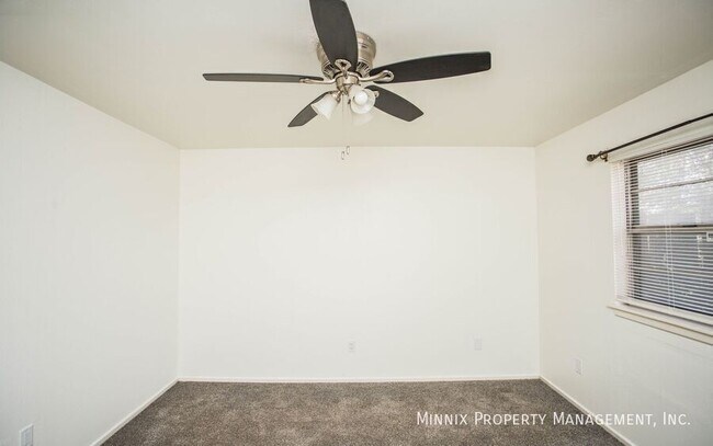 Building Photo - 4628 Kemper St