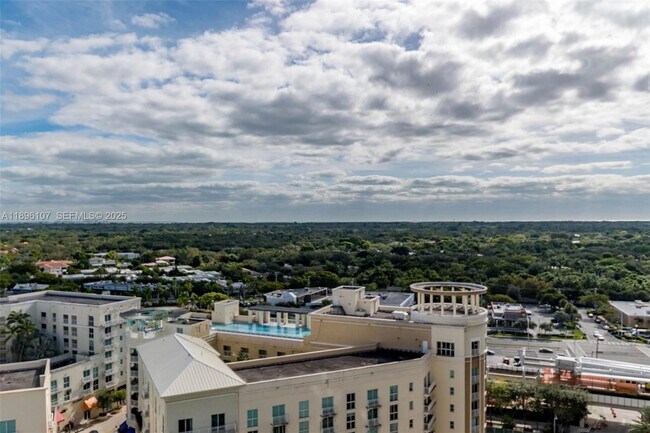 Building Photo - 9055 SW 73rd Ct