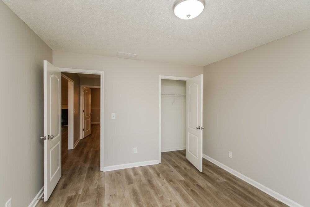 Building Photo - 225 Comet Ct