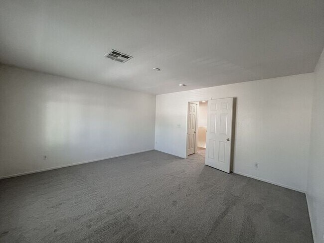 Building Photo - Charming Two-Story Home with Spacious Layout!