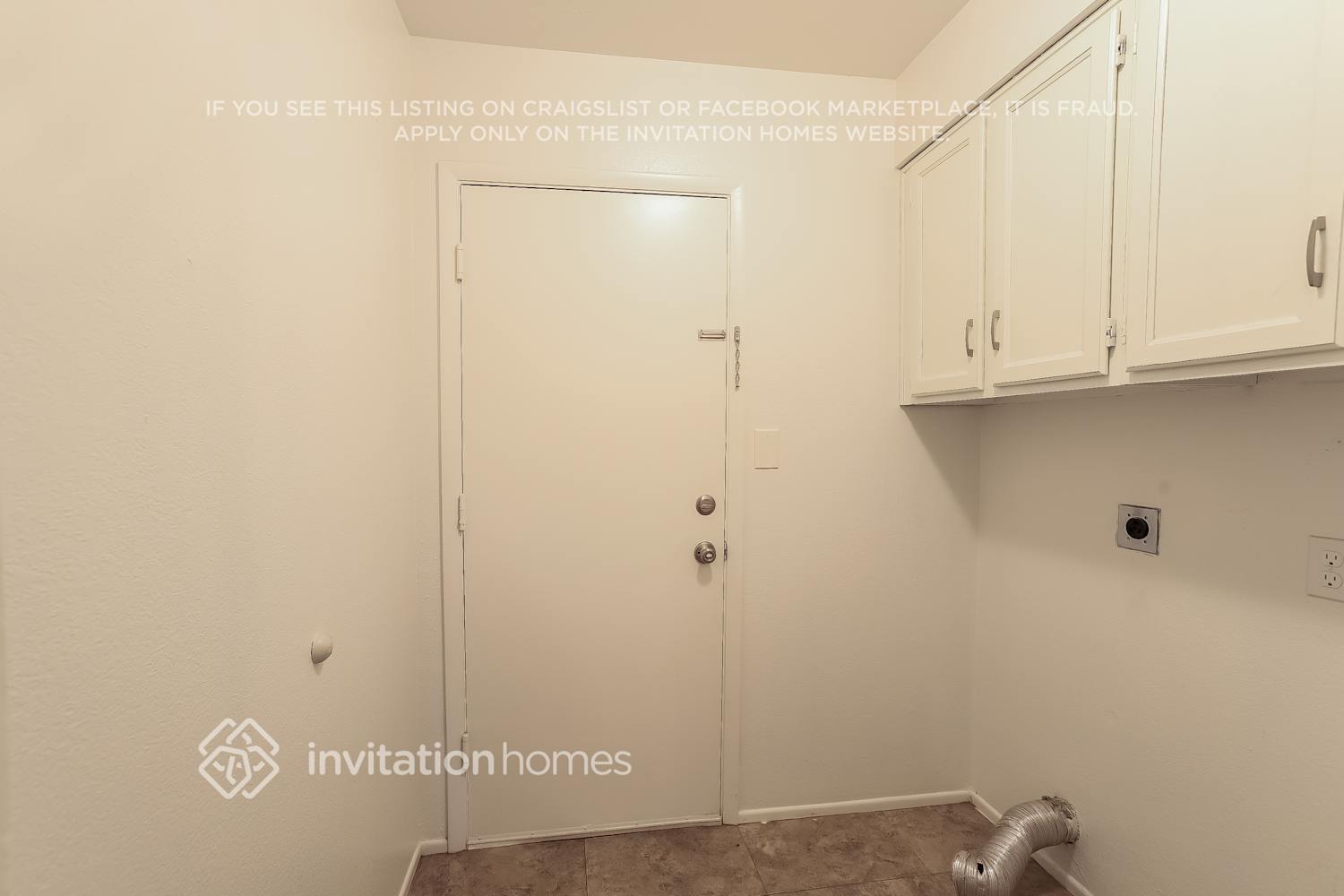Building Photo - 5321 W Riviera Dr