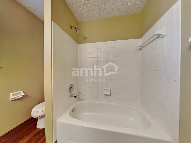 Building Photo - 6334 Tara Brooke Ct