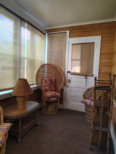 Building Photo - 35 Sisson Ave