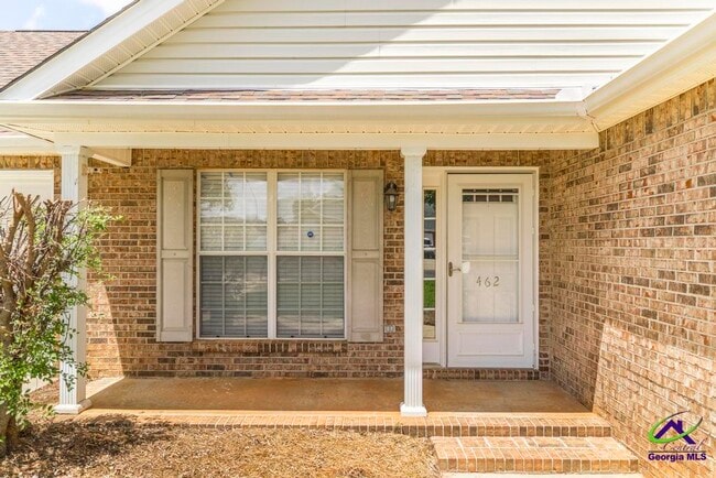 Building Photo - 462 Falkirk Dr