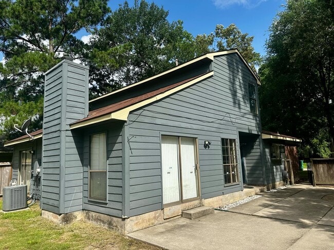 Building Photo - 78 W High Oaks Cir
