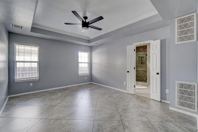 Building Photo - 1209 SW 113th St
