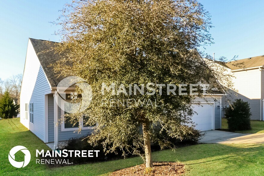 Building Photo - 1161 Rainier Ln