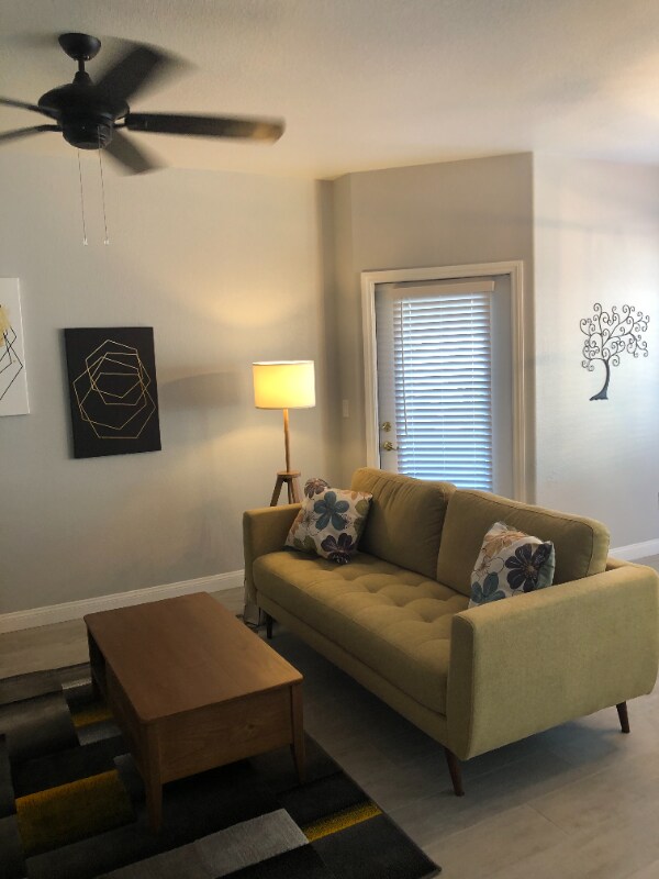 Building Photo - 9330 W Maule Ave