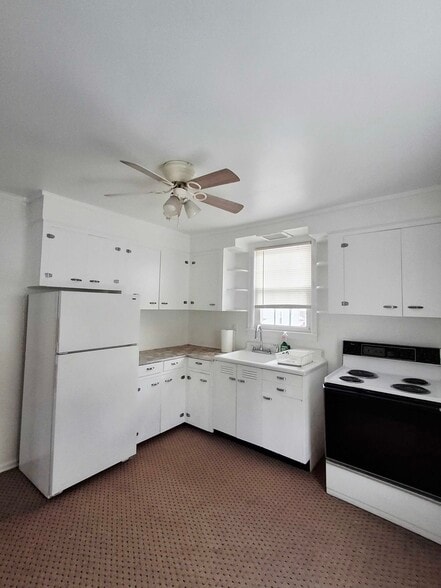 Building Photo - 543 Dresden Ave