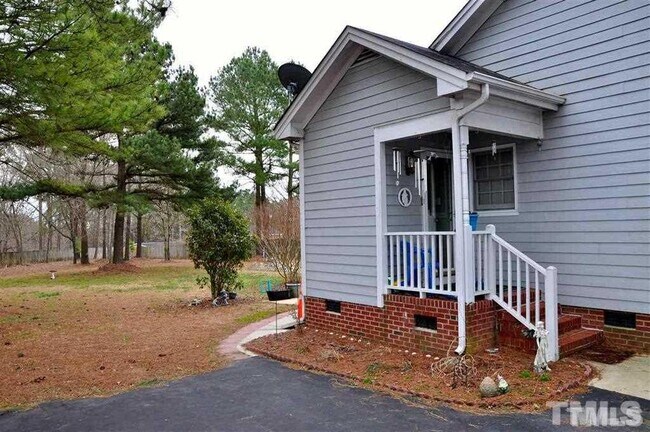 Building Photo - 4336 Rockside Hills Dr