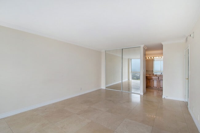 Building Photo - 201 Ocean Ave