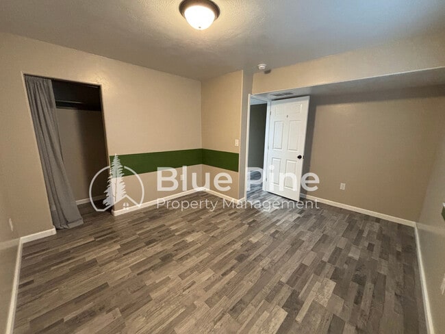 Building Photo - 5181 Ryanne Way