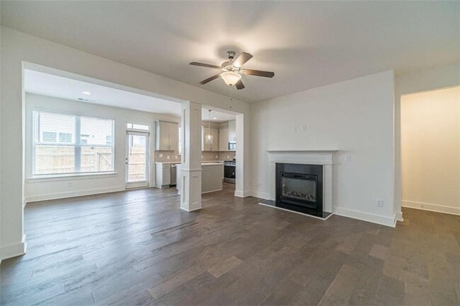 Building Photo - 56 Garrison Dr