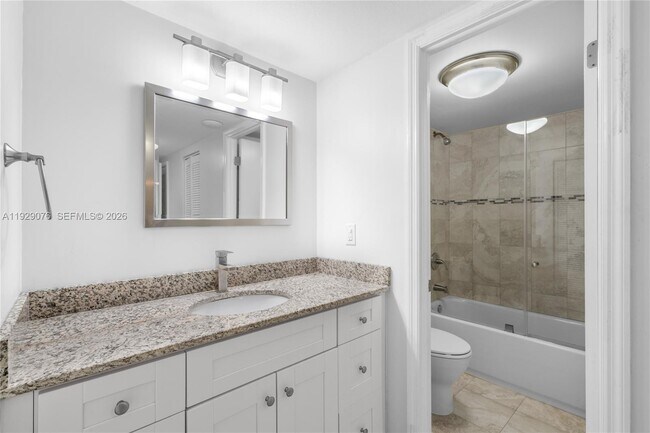 Building Photo - 9273 Collins Ave