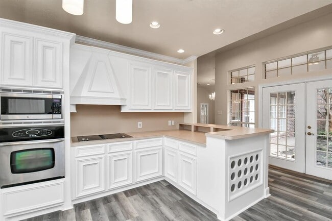 Building Photo - 4727 Cashel Castle Dr
