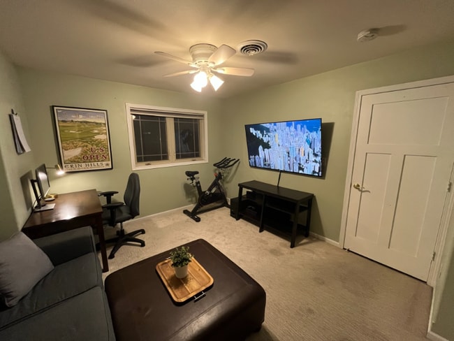 Building Photo - 316 E Stewart St