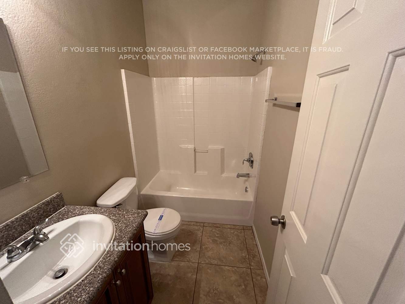 Building Photo - 6537 S 15th Dr