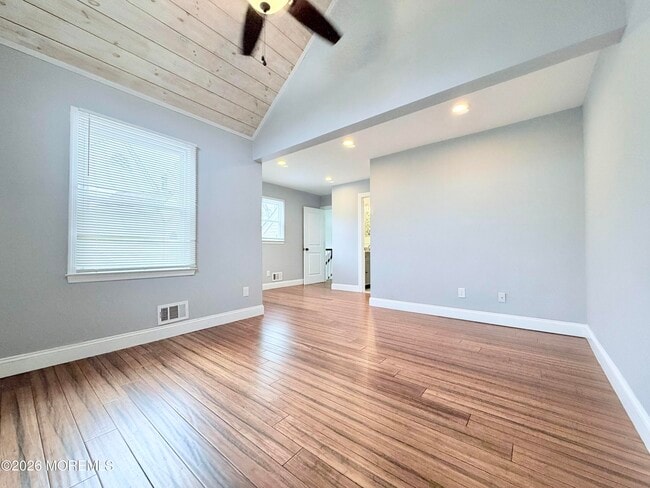 Building Photo - 7 Longfellow Ct