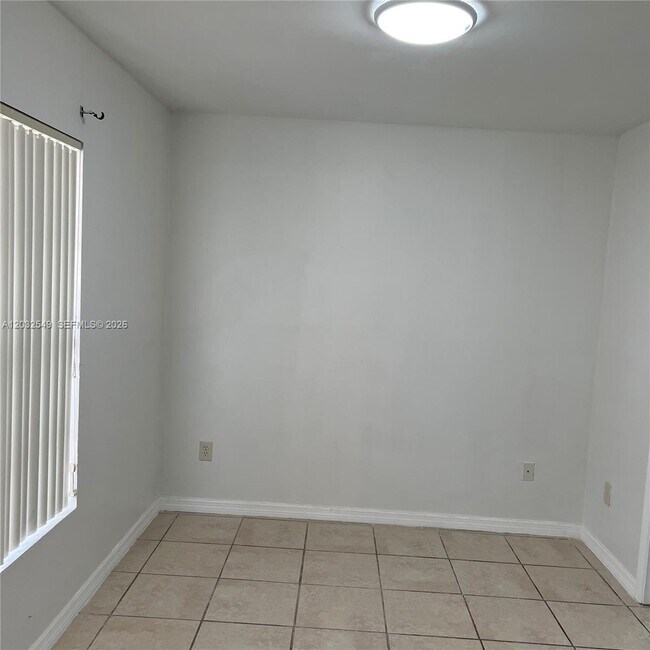 Building Photo - 15272 SW 46th Ln