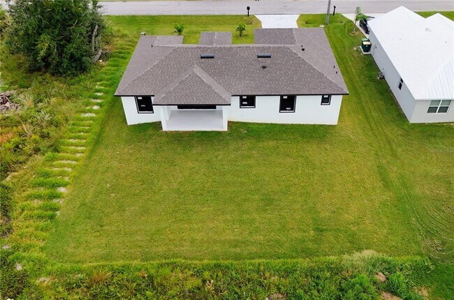 Building Photo - 13404 Cedar City Ave