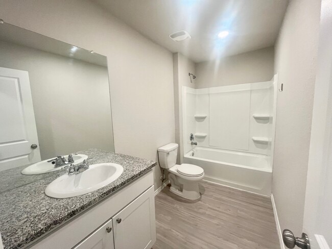 Building Photo - 3230 Carducci Dr