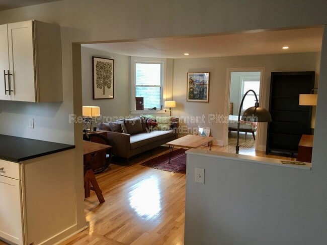 Building Photo - 5619 E Liberty Blvd