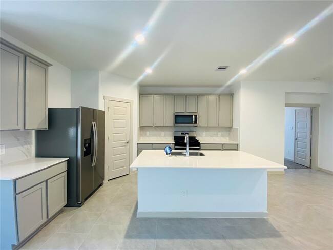 Building Photo - 29927 Violet sky Wy