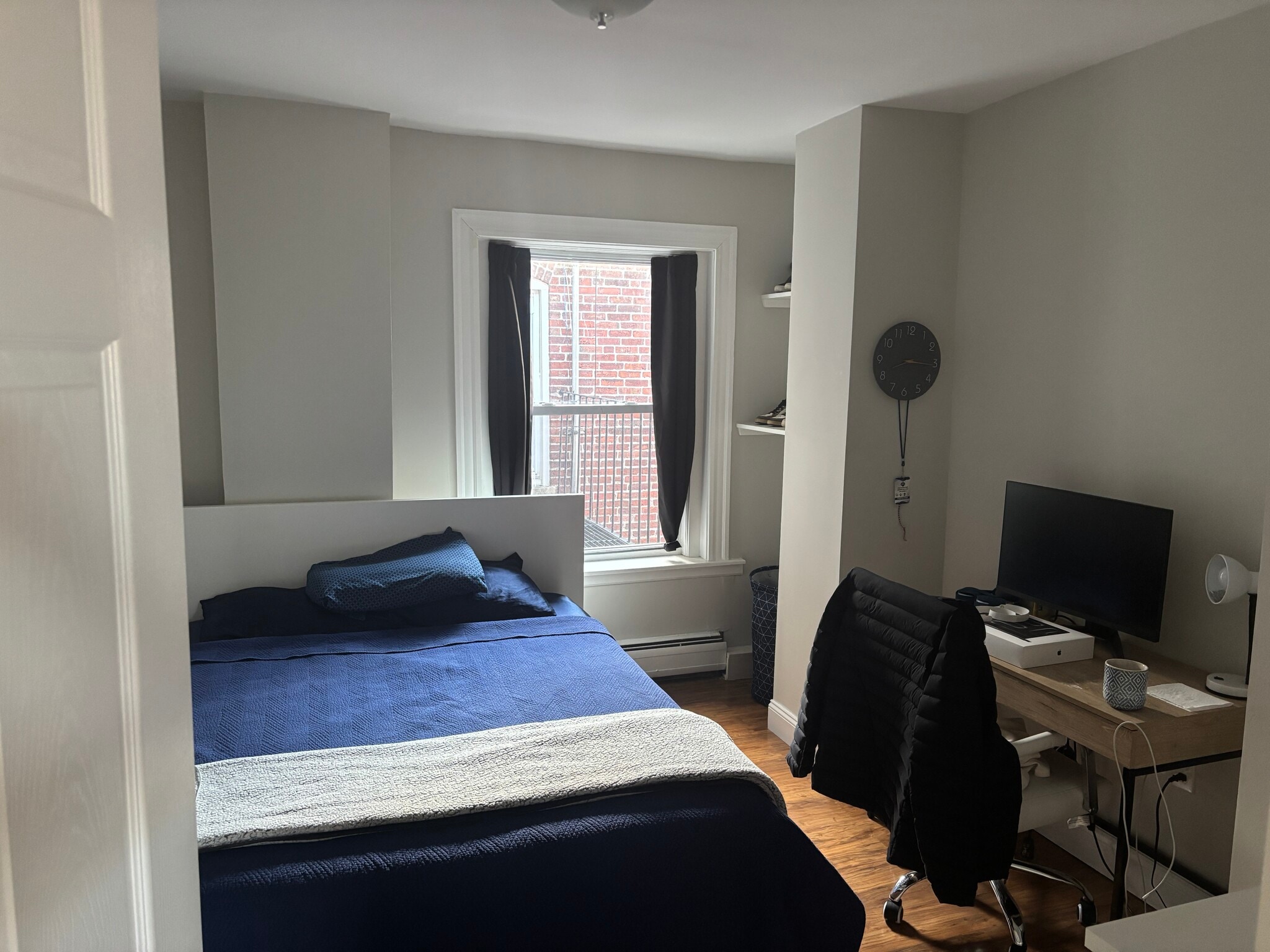 Unit 28 - 24 Fleet St