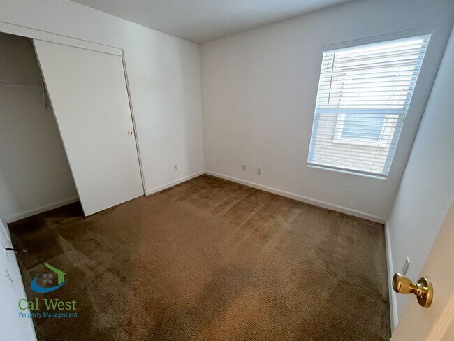 Building Photo - $3295 - 2BD/2BA Beautiful Palmia Condo Near Cottle Road & 85 Available Now!