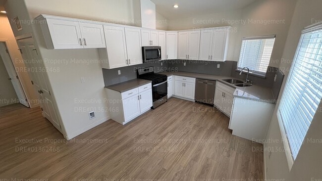 Building Photo - 8514 Frankie Lou St