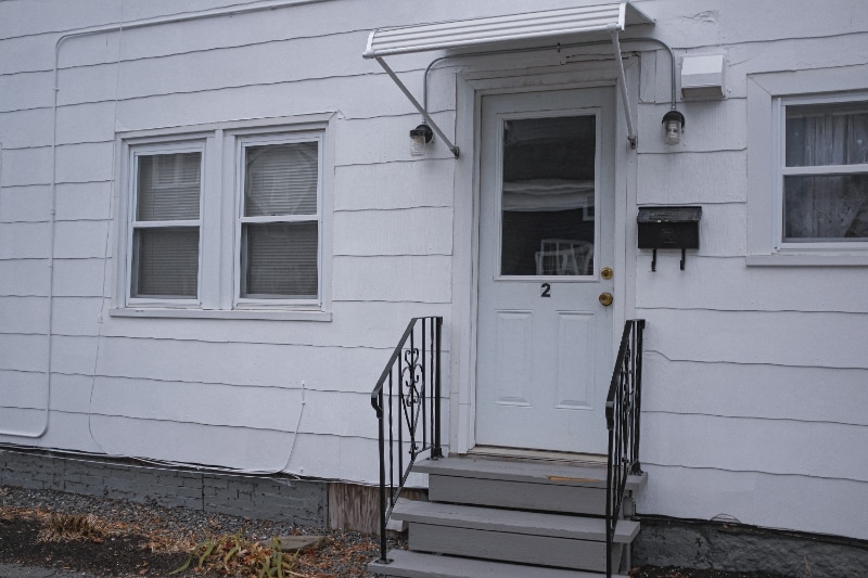 Building Photo - 60 Pleasant St