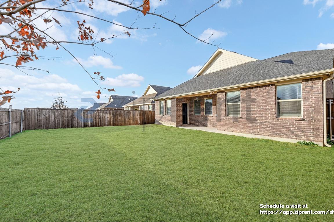 Building Photo - 3016 Riddler Wy