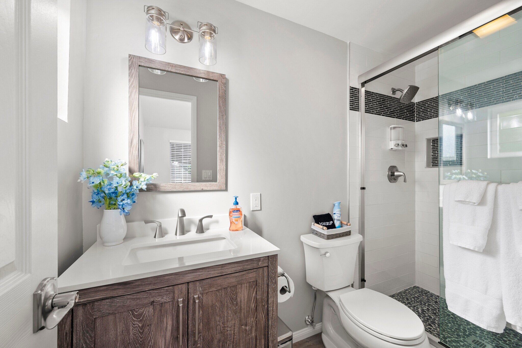 Building Photo - 3244 Marathon Drive