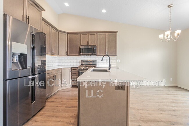 Building Photo - 3995 W Belgrave Wy
