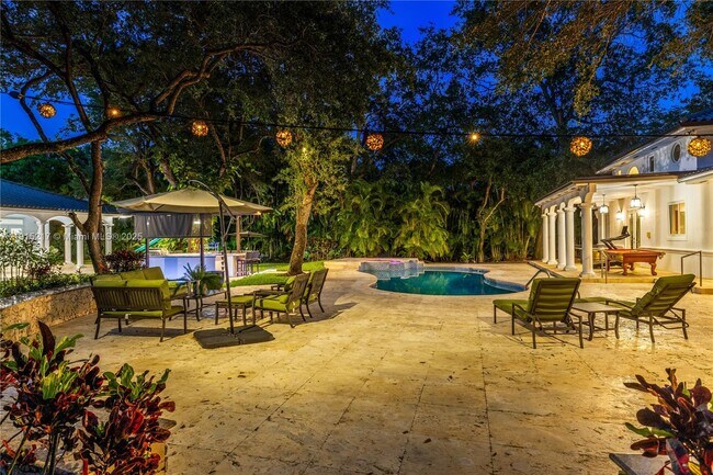 Building Photo - 8941 SW 65th Ct