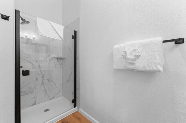 Building Photo - 275 Ozark Mountain Resort Dr