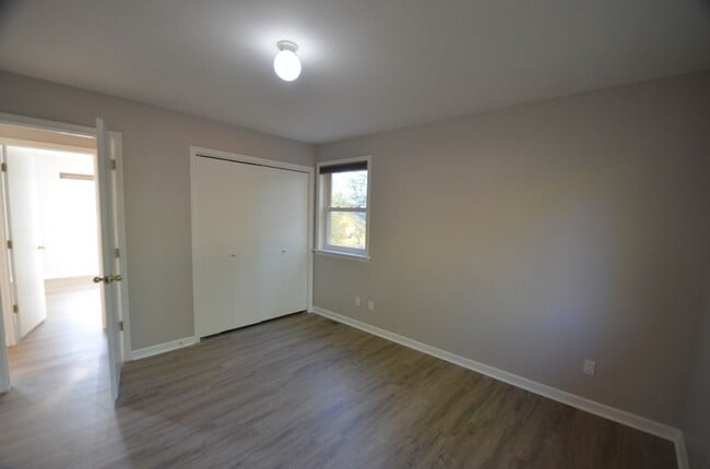 Building Photo - Fairplay home available Now- large fenced yard - Mountain views! Year lease!