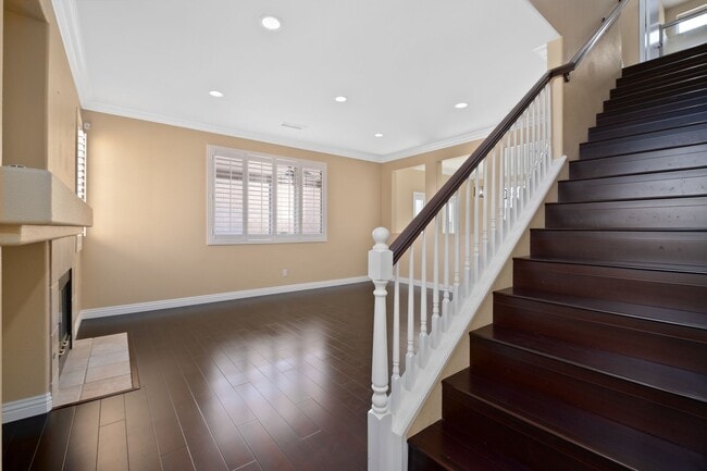 Building Photo - Charming 3-Bedroom | 2.5 BTH Home in Prime...