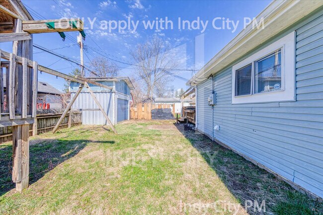 Building Photo - 5120 Reeder St