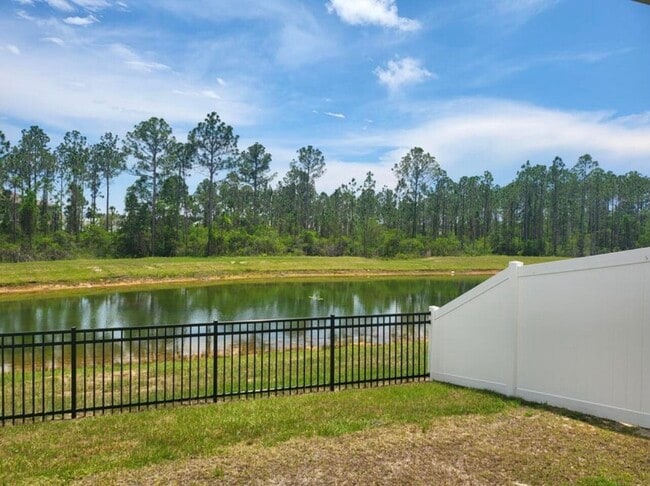 Building Photo - 59 Piper Cv