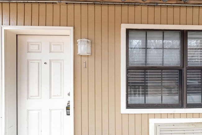 Floorplan - VALLEY APARTMENTS