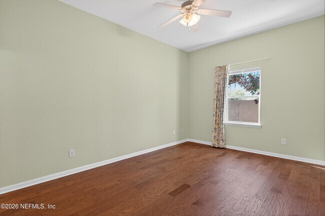 Building Photo - 319 Golden Lake Loop